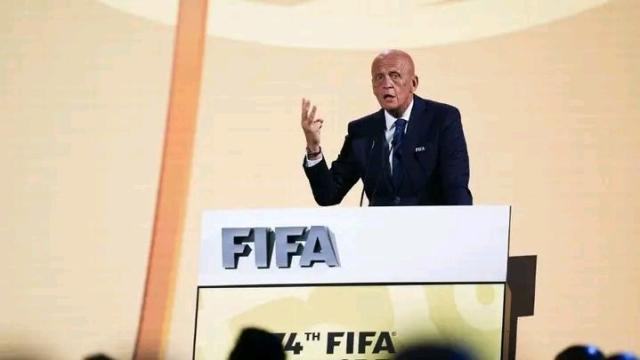 kaiyun-VAR平替FVS允许主帅挑战判罚，足球进入鹰眼时代？