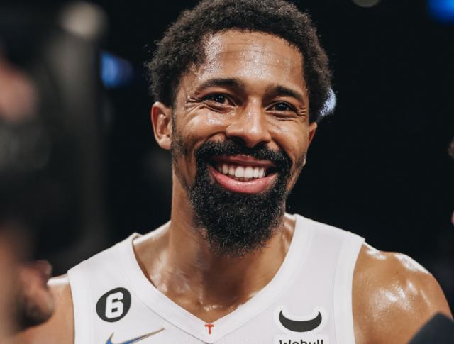 kaiyun-【现场】新援亮相巴克莱中心 篮网取后杜欧时代首胜