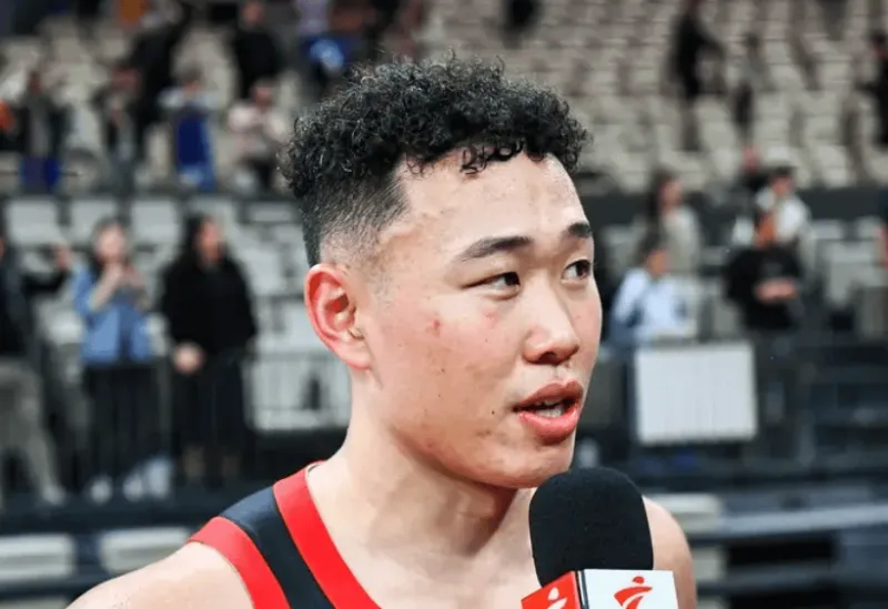 开云-贺希宁：现在团队凝聚力非常强，没想到自己能进全明星首发